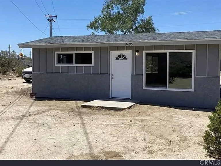 9495 Bella Vista Dr — Photo 2