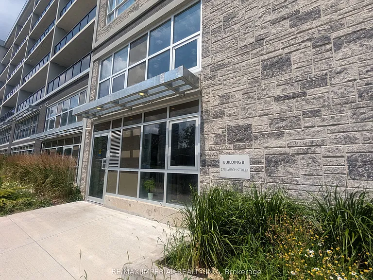 275 Larch St #B-610 — Photo 4