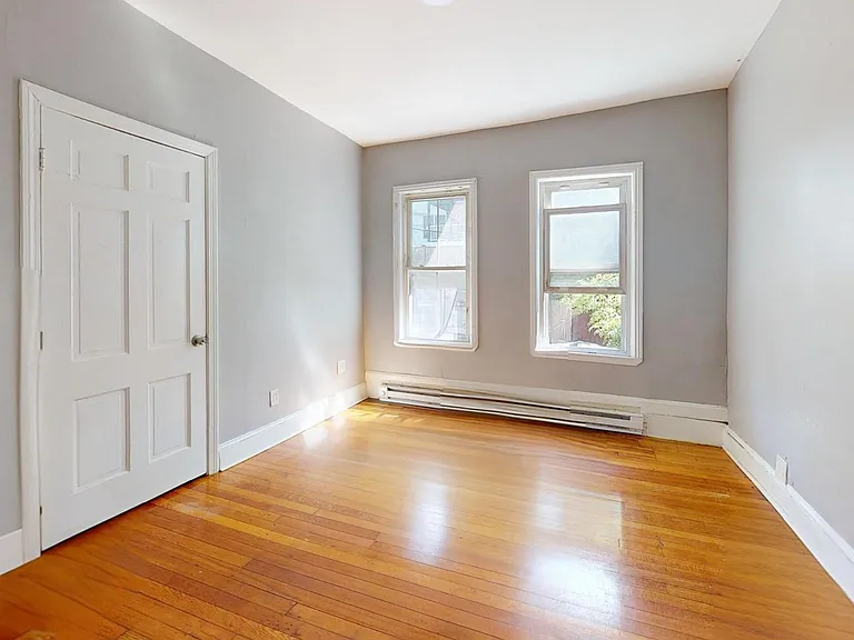 19 Chilcott Pl #1 — Photo 13