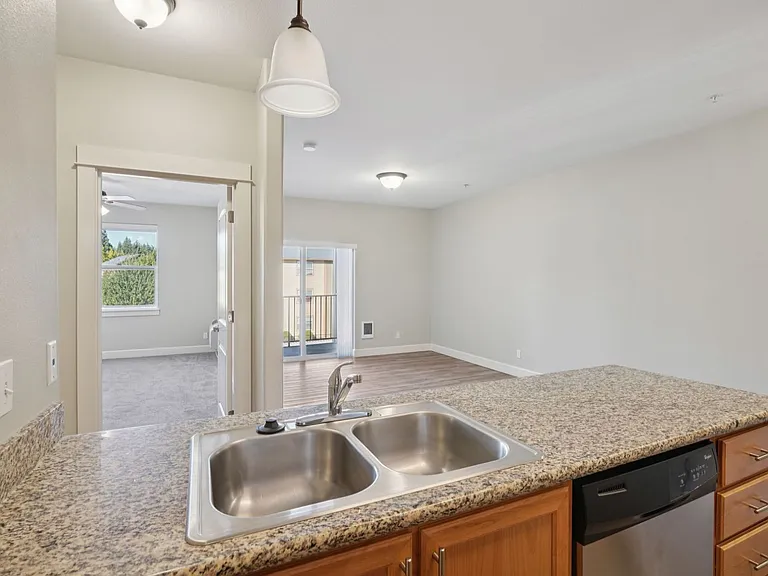 Aspen Grove Apartments — Photo 63
