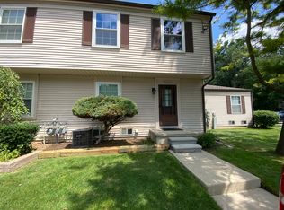 33771 Bayview Dr, Chesterfield, MI 48047