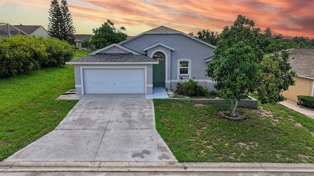 3 bed, 2.0 bath, 1473 sqft, $2,000 — Photo 1