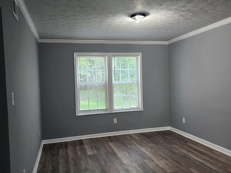 5152 Selene Dr — Photo 23