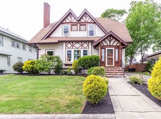 26 W Elm Ter, Brockton, MA 02301