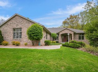 7622 N Orchard View Dr, Evansville, WI 53536