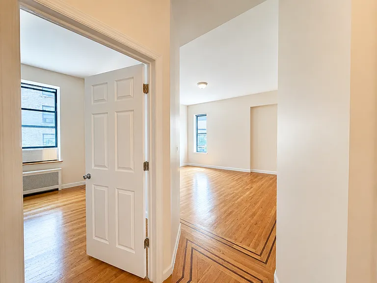 210 W 94th St #4E — Photo 10