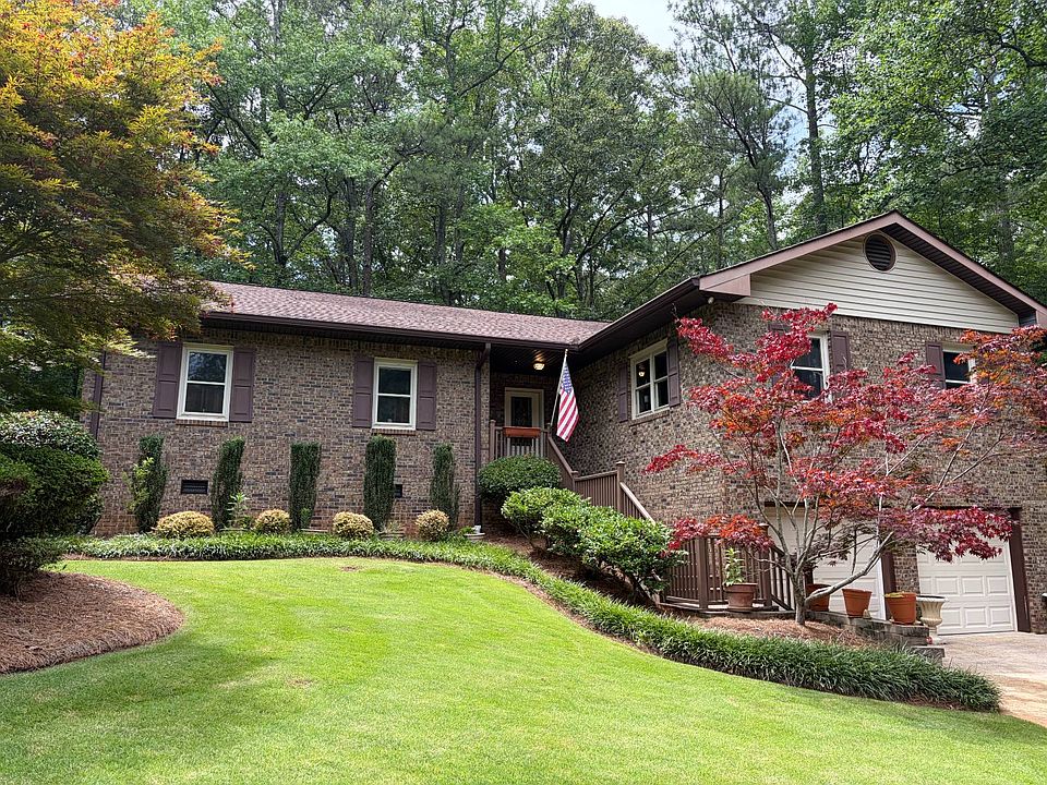 1st image of 1373 Fernwood Ct