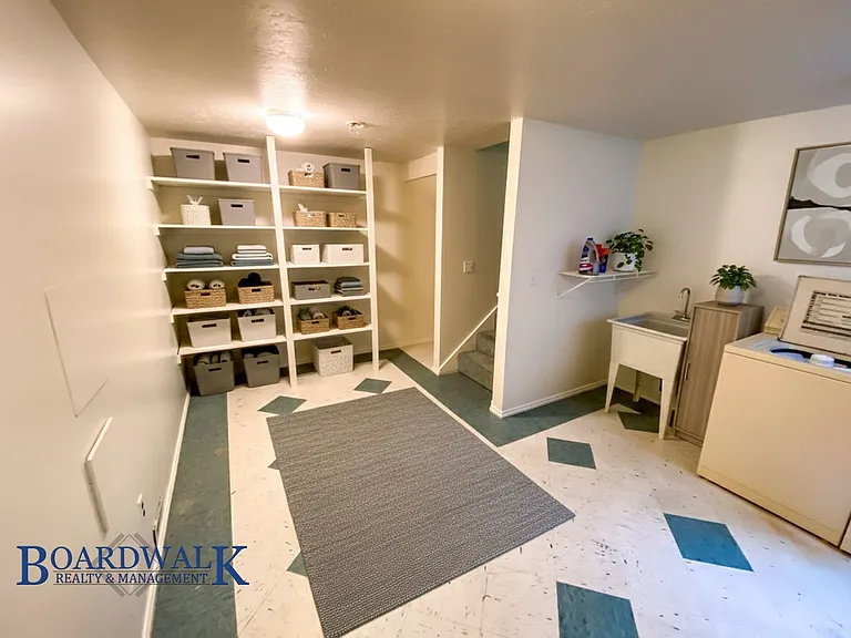 5677 S Esprit Dr — Photo 27
