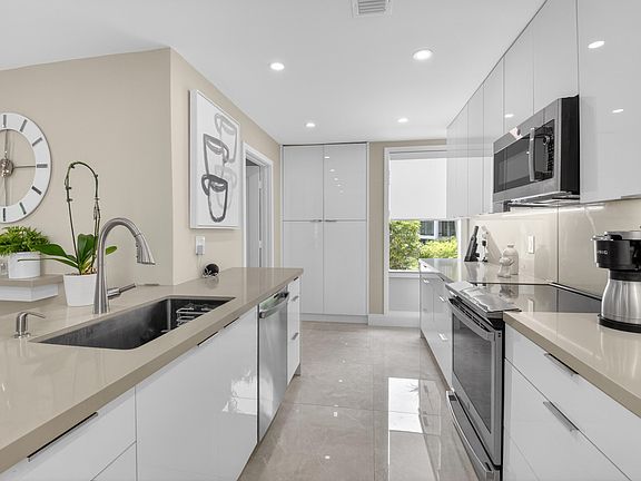 3rd image of 19745 Boca West Drive #4121