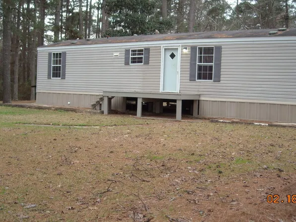 305 E Elm St, Huttig, AR 71747