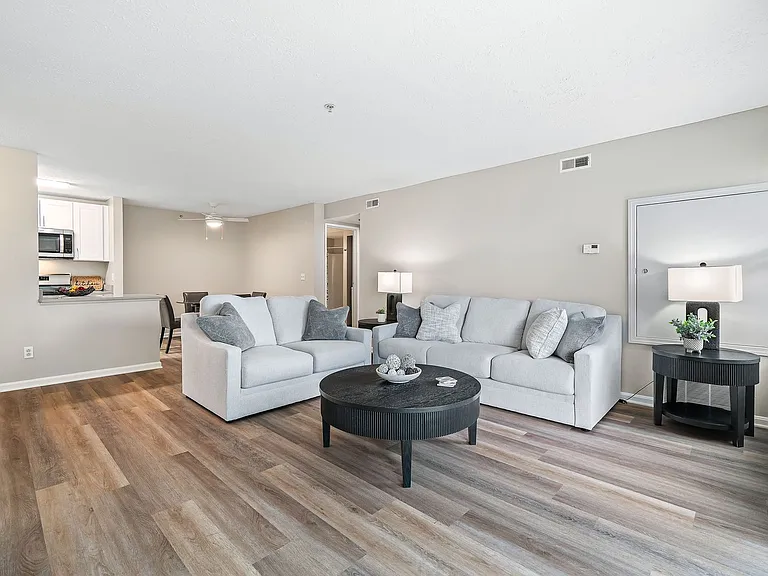 Cherry Tree Village Apartments — Photo 254