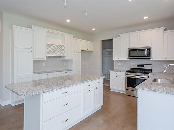 http photos.listhub.net CCOMLSOH 218009674 3 lm 20180823T152542