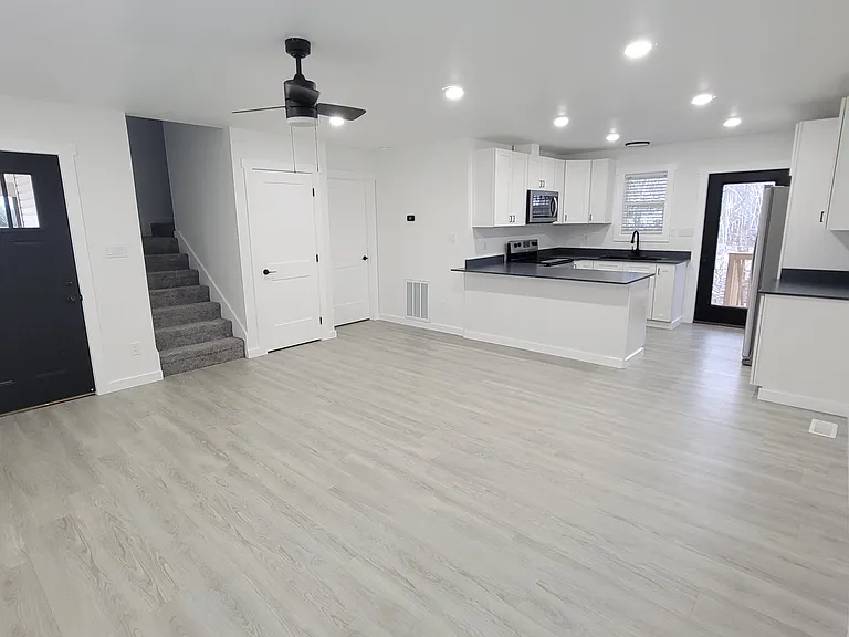 116 Boatman Rd — Photo 2