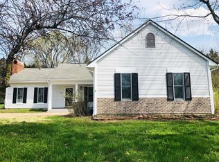 302 Greenbriar Dr, Rolla, MO 65401