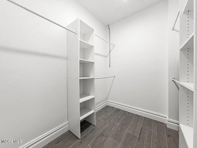 160 Monmouth St #2 — Photo 21