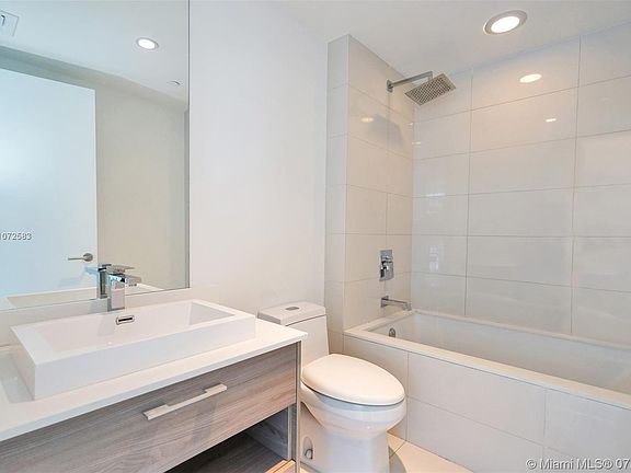 4th image of 1300 S Miami Ave #1108