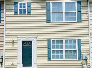 13 Lotus Dr, Martinsburg, WV 25404