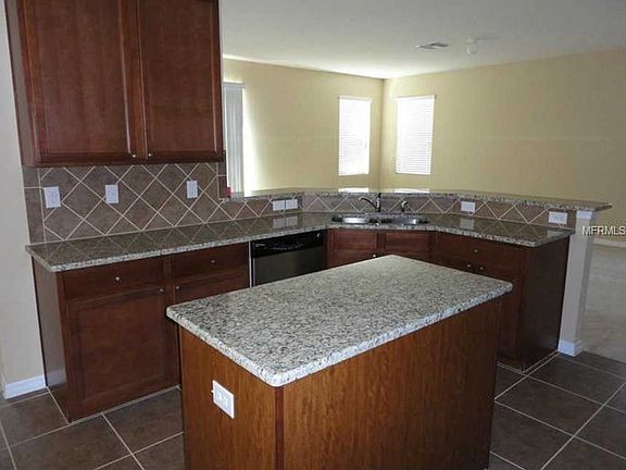 3rd image of 311 Corbett Bluff Dr