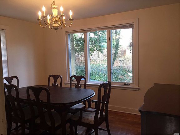 3rd image of 114 Liberty Ave