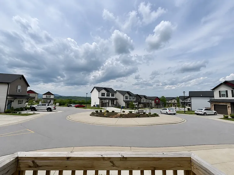 351 Cardwell Ln — Photo 18