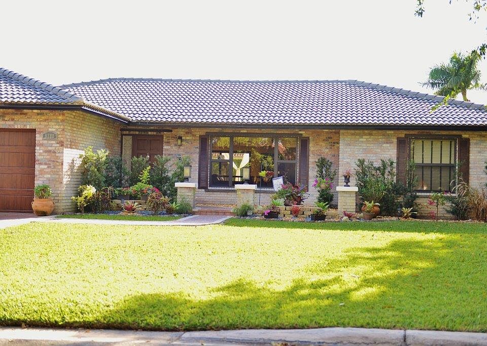 1st image of 9288 NW 18th St