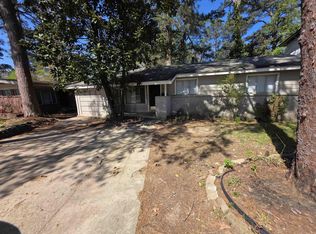 107 Broadmoor Dr, Little Rock, AR 72204