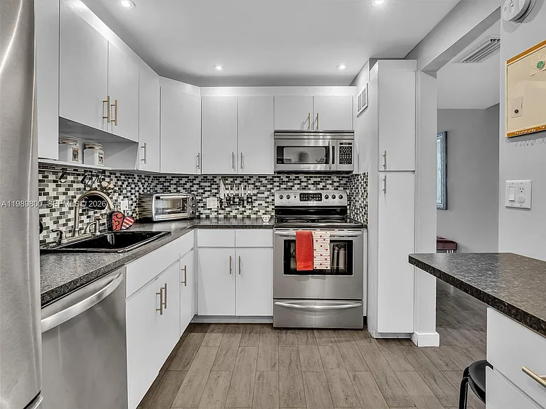 3375 N Country Club Dr #208 — Photo 8