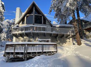 1993 Nob Hill Dr, Running Springs, CA 92382