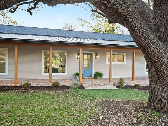 5th image of 404 Bittern Cir