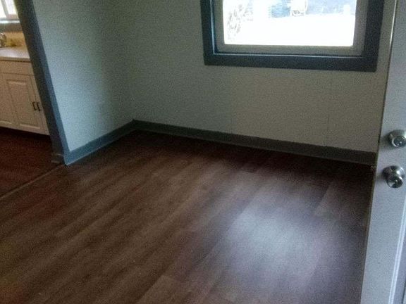 5th image of 758 E Church St #1