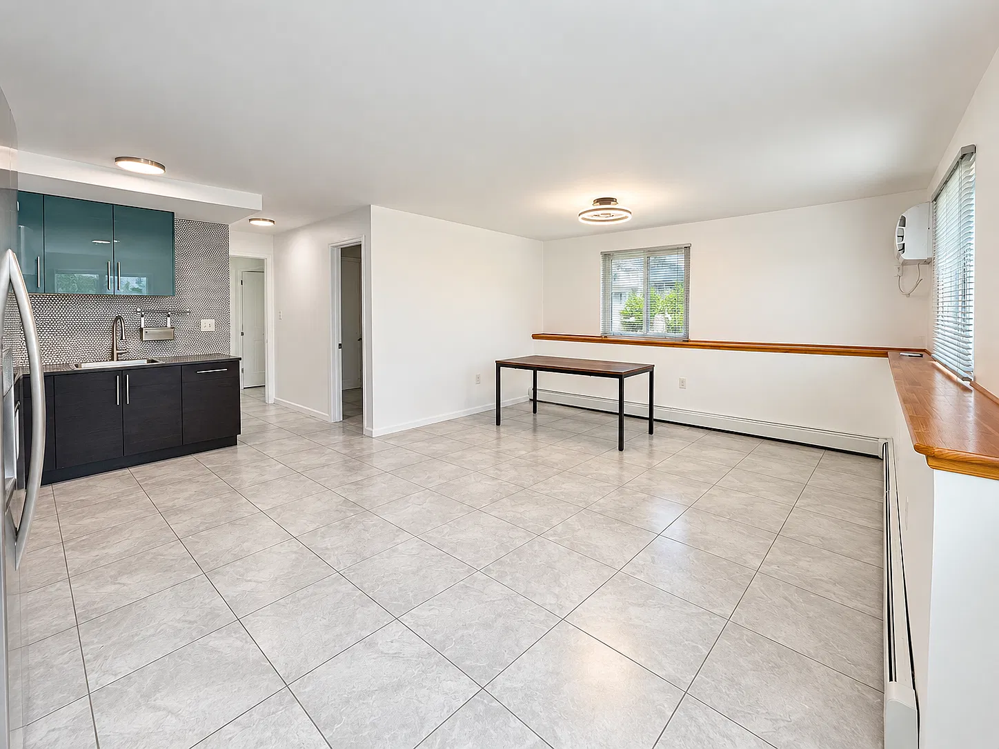 2 bed, $3,200 — Photo 2