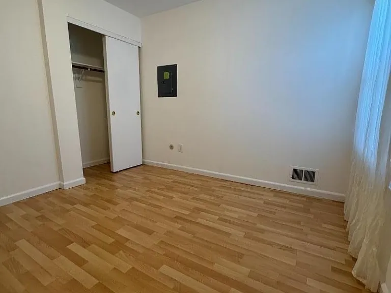 419 Cardinal Ln — Photo 16