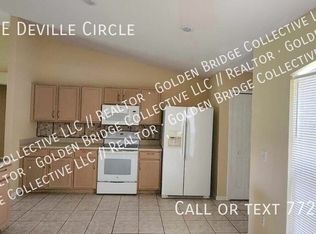 6122 NW East Deville Cir, Port Saint Lucie, FL 34986
