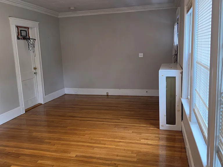 15 Laurel Rd — Photo 6