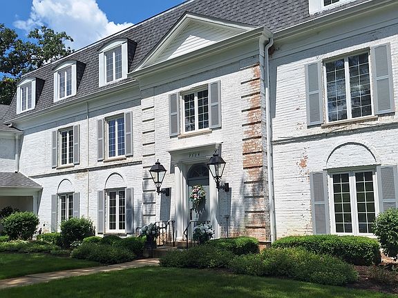 2nd image of 7324 Heritage Ct APT 3G