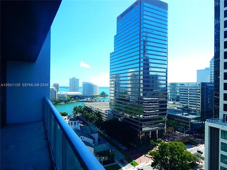 500 Brickell Ave #1808 — Photo 5