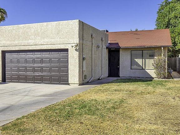 2nd image of 1424 W Santa Maria Way