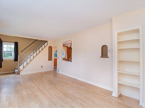 4th image of 1523 Woodrow Dr