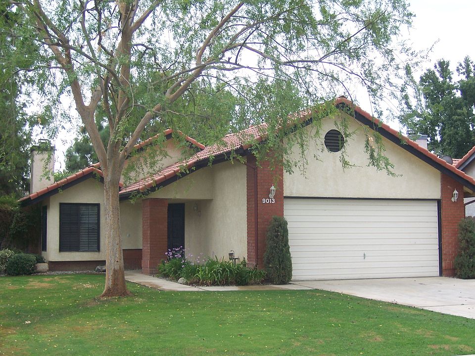 2nd image of 9013 Heely Ct