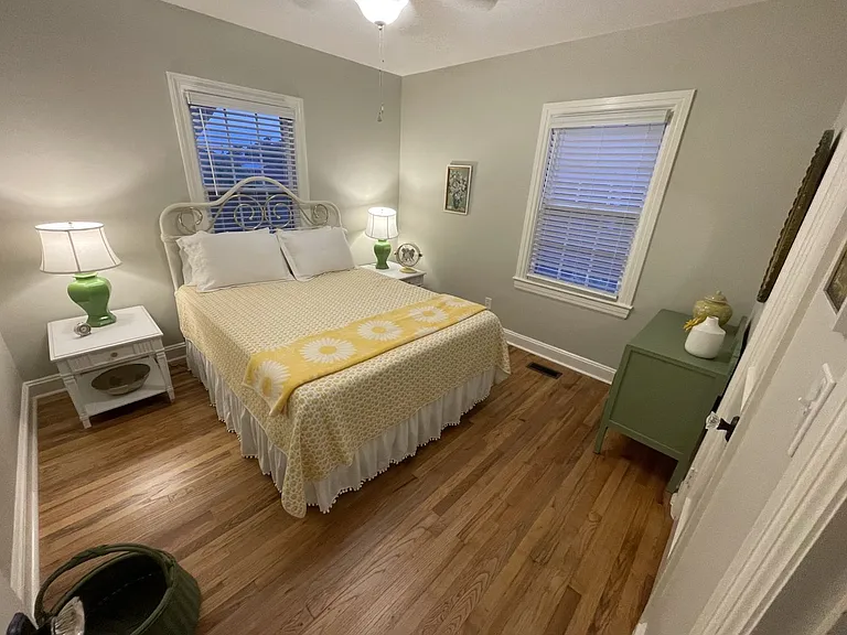615 E Sabiston Dr #302 — Photo 6