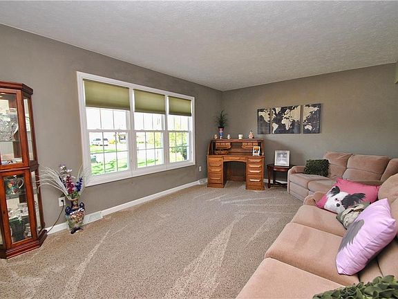 5th image of 5805 Springwood Ct