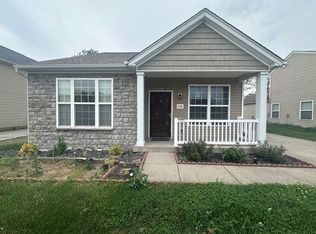 5706 Bannon Crossings Dr, Louisville, KY 40228