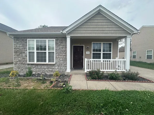 5706 Bannon Crossings Dr, Louisville, KY 40228
