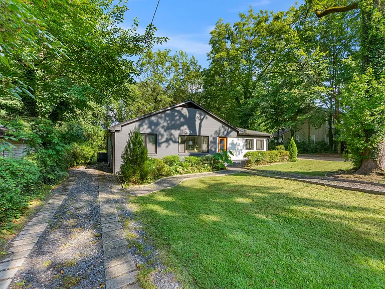 2874 Grand Ave SW #A — Photo 4