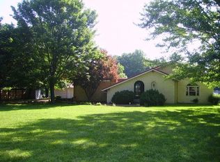 1402 Scottsville Rd, Lafayette, TN 37083