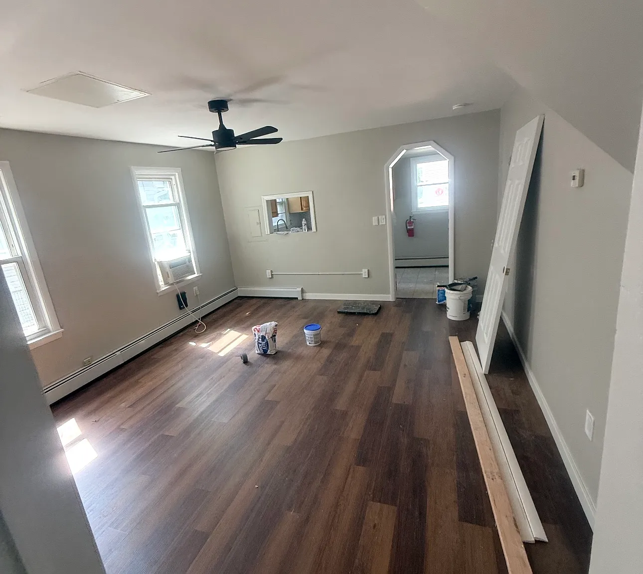 4 Saint James Pl — Photo 2