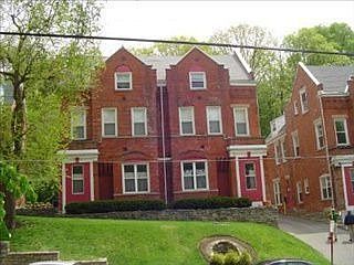 1st image of 2104 Fulton Ave Unit B4