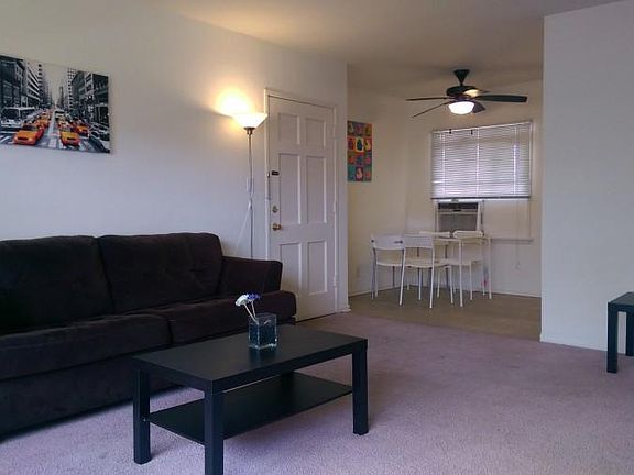 2nd image of 2032 Delaware Ave APT D
