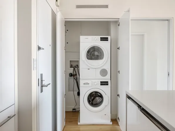 301 West 53rd Street image 7 of 9