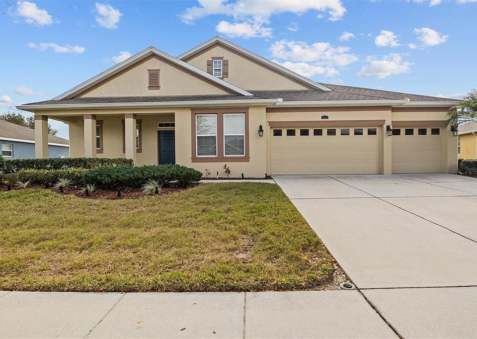 1st image of 452 PALASTRO AVENUE